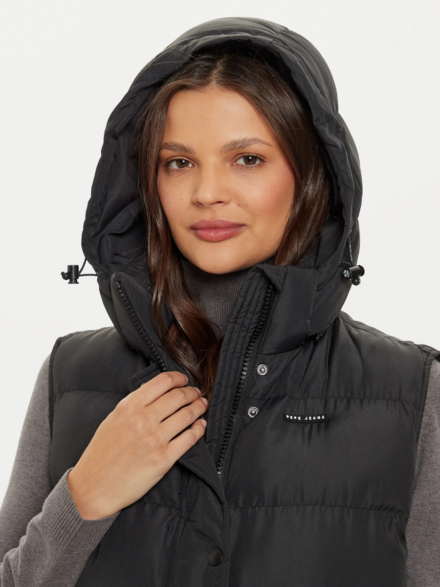 detail Pepe Jeans dámská černá vesta