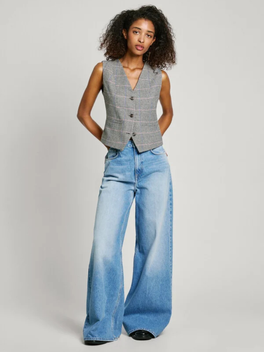 detail Pepe Jeans dámská šedá vesta FLORINA