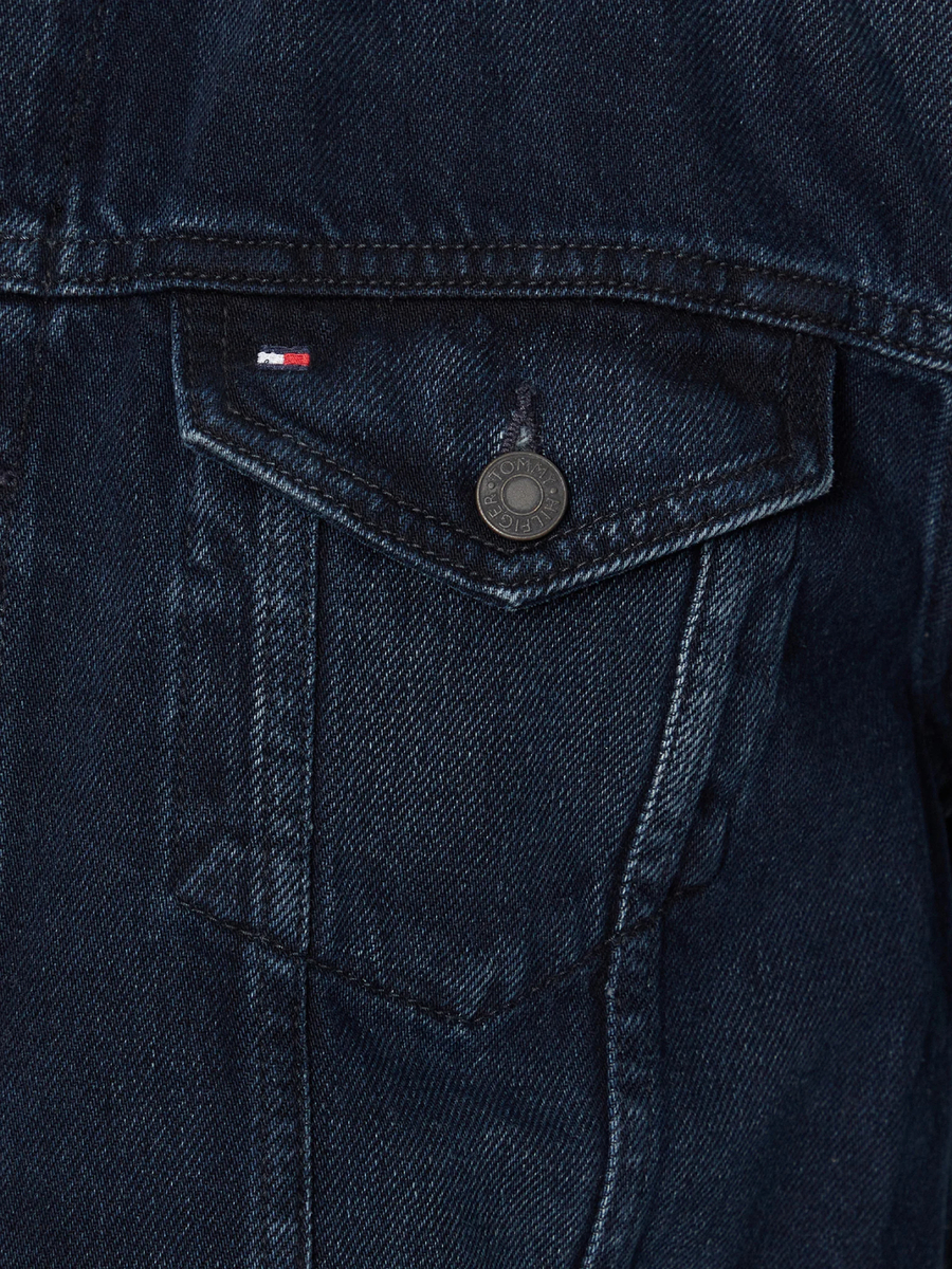 detail Tommy Hilfiger pánská tmavě modrá džínová bunda