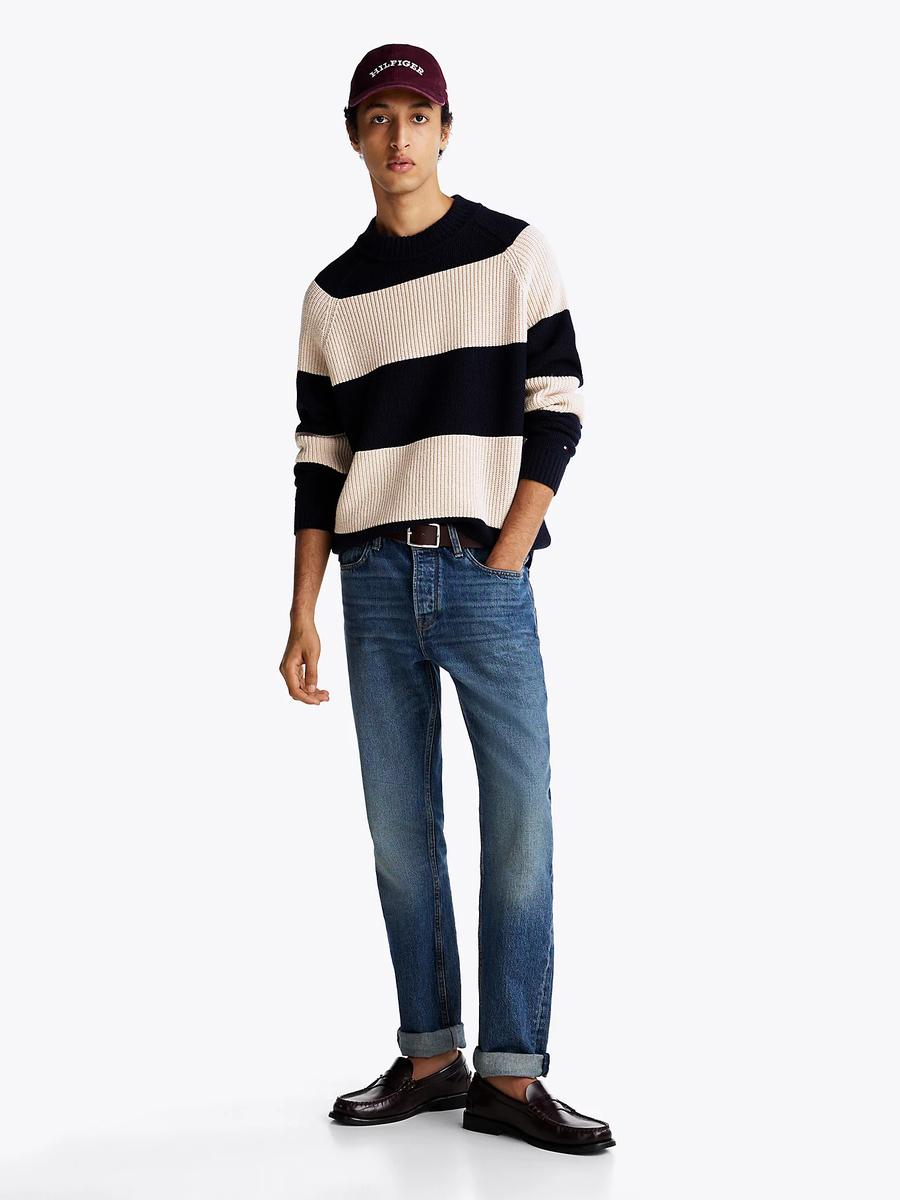 detail Tommy Hilfiger pánský svetr Rugby