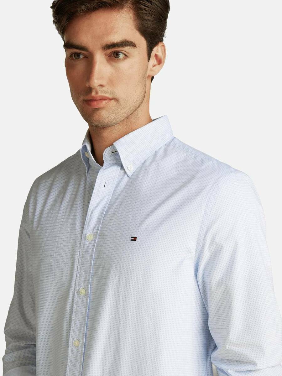 detail Tommy Hilfiger pánská košile Flex