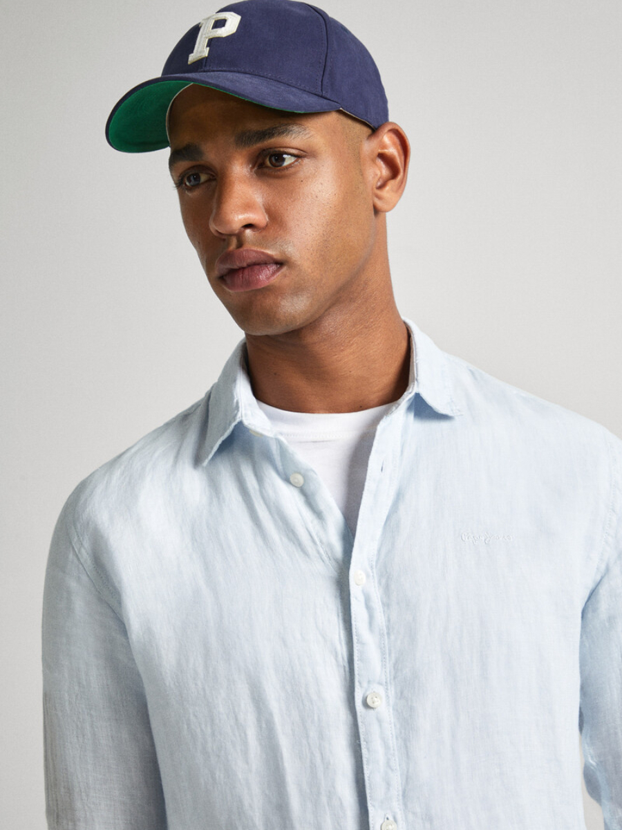 detail Pepe Jeans pánská světle modrá košile