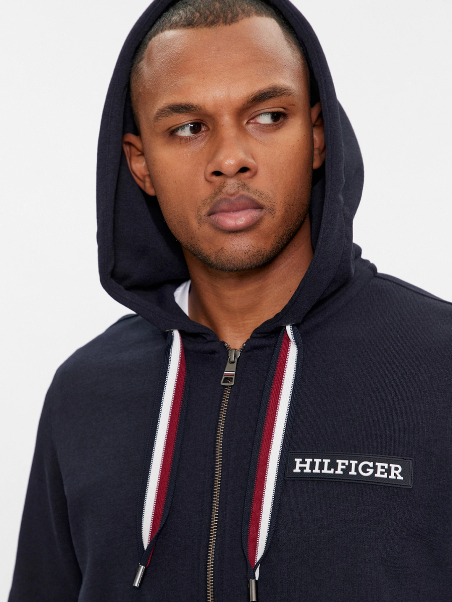 detail Tommy Hilfiger pánská tmavě modrá mikina Global