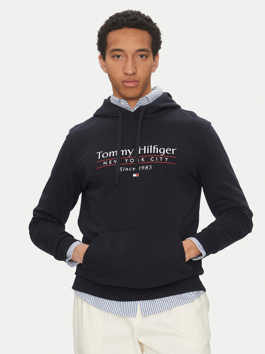 detail Tommy Hilfiger pánská tmavě modrá mikina