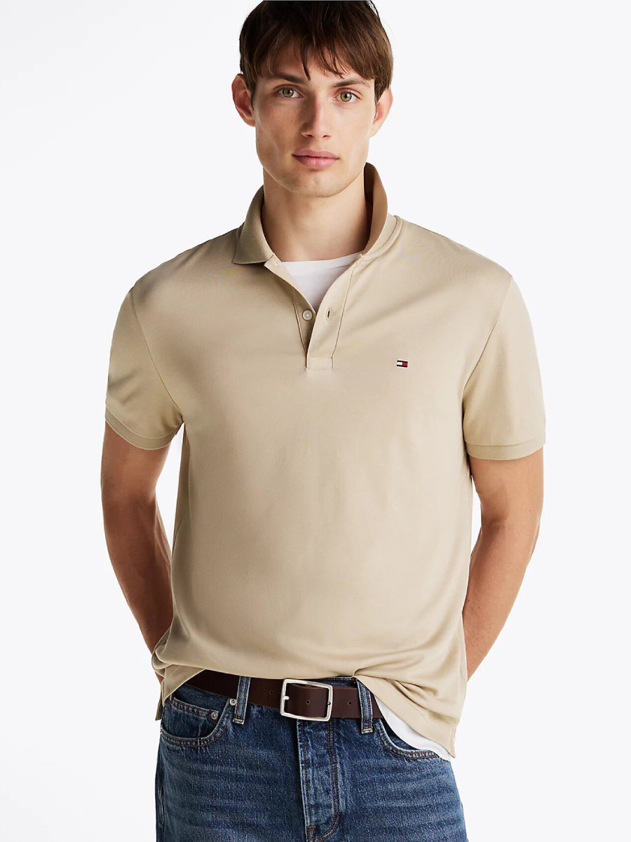detail Tommy Hilfiger pánské béžové polo tričko
