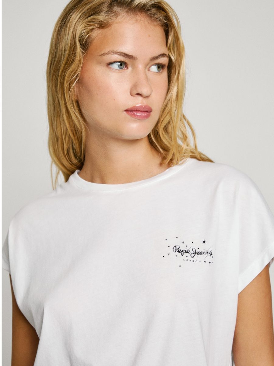 detail Pepe Jeans dámské bílé tričko LORENA