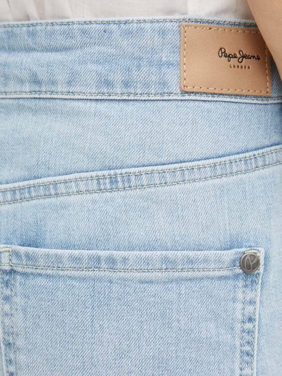detail Pepe Jeans dámské světle modré džínové šortky