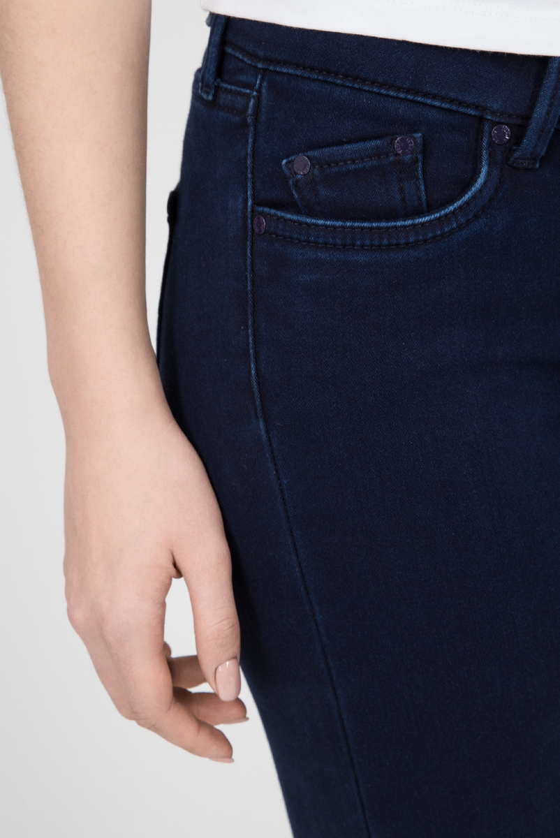 detail Pepe Jeans dámské tmavě modré džíny Pixie