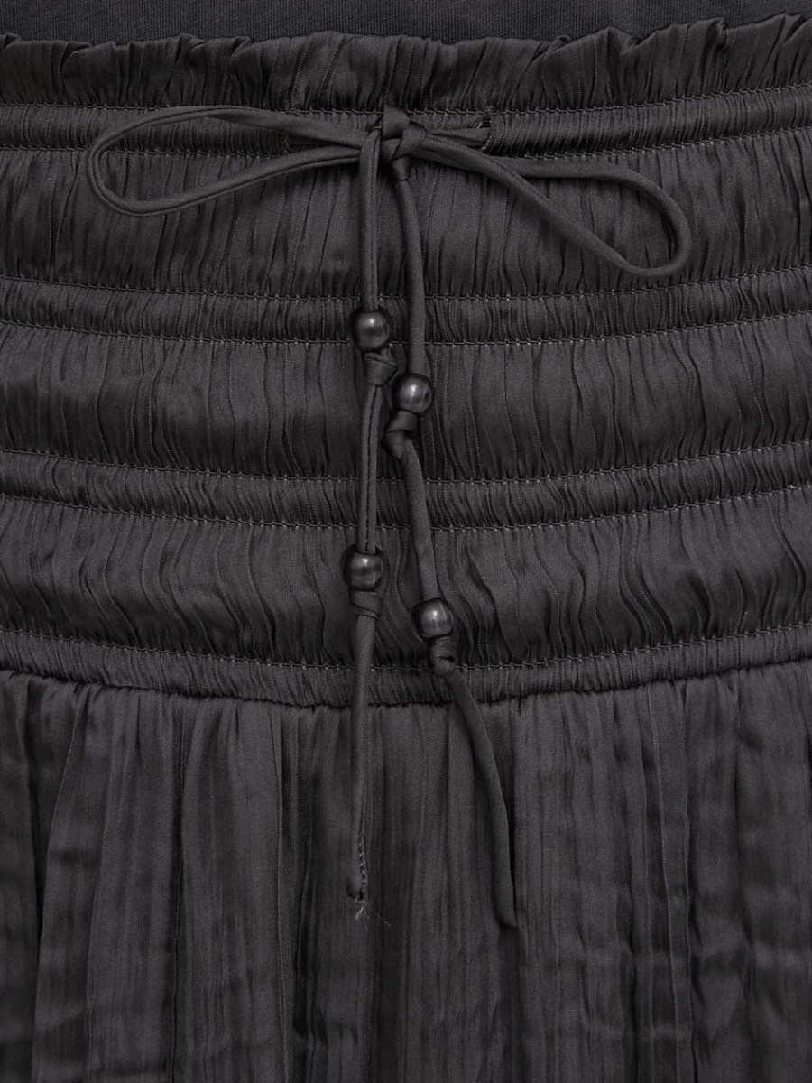 detail Pepe Jeans dámská černá sukně