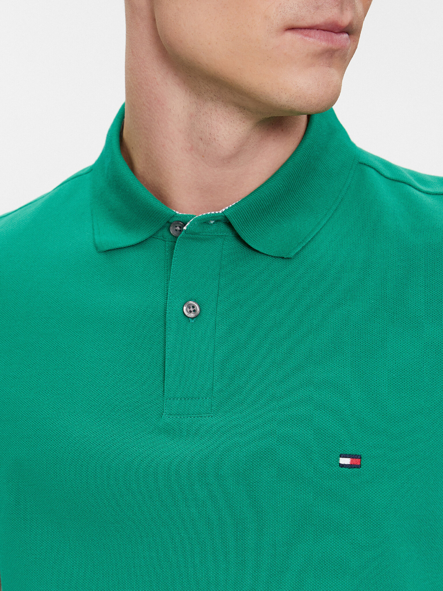 detail Tommy Hilfiger pánské zelené polo tričko