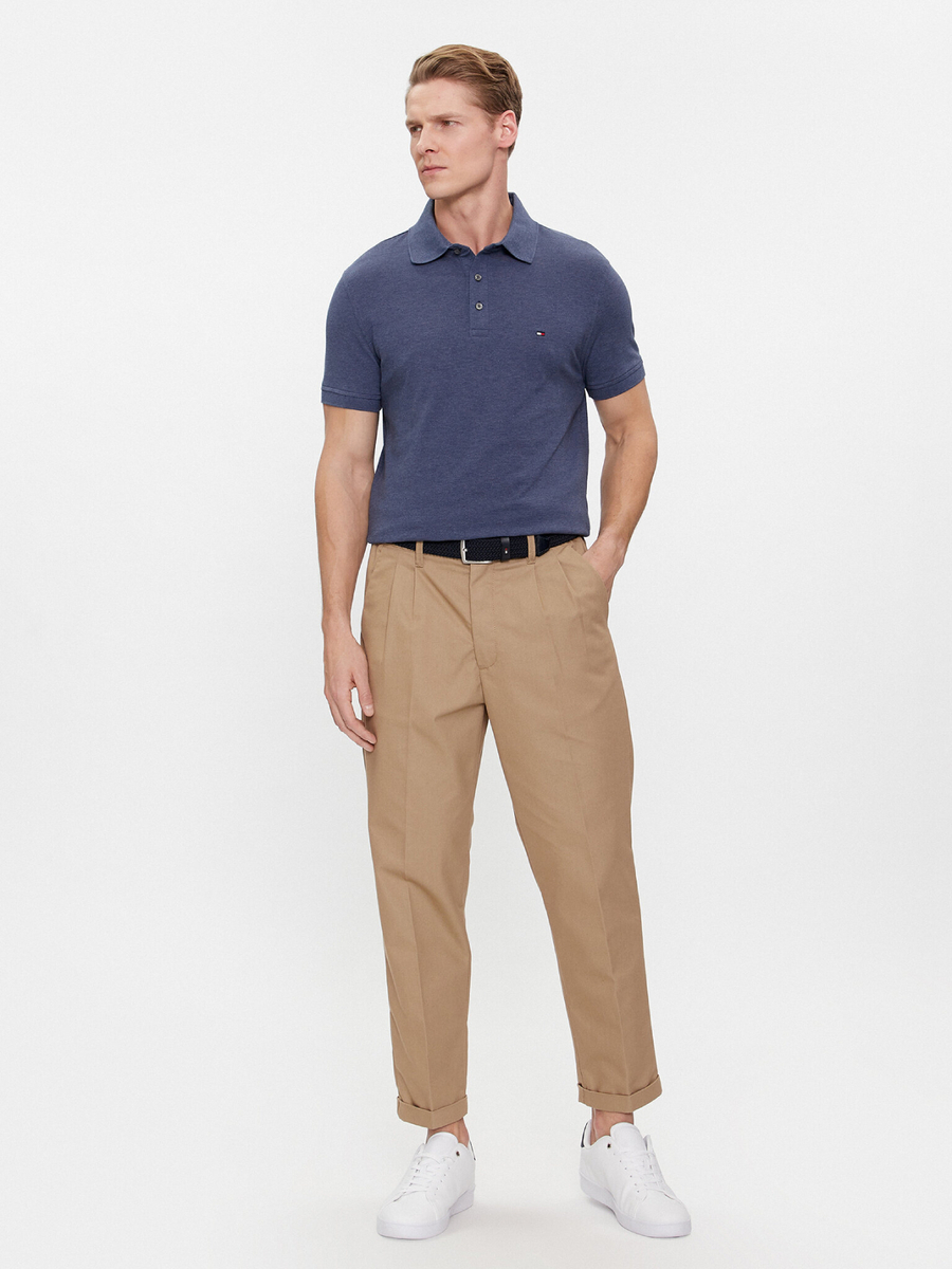 detail Tommy Hilfiger pánské modré polo tričko