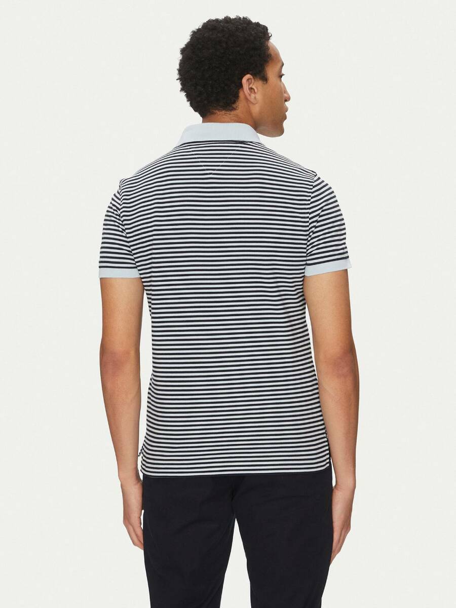 detail Tommy Hilfiger pánské pruhované polo tričko