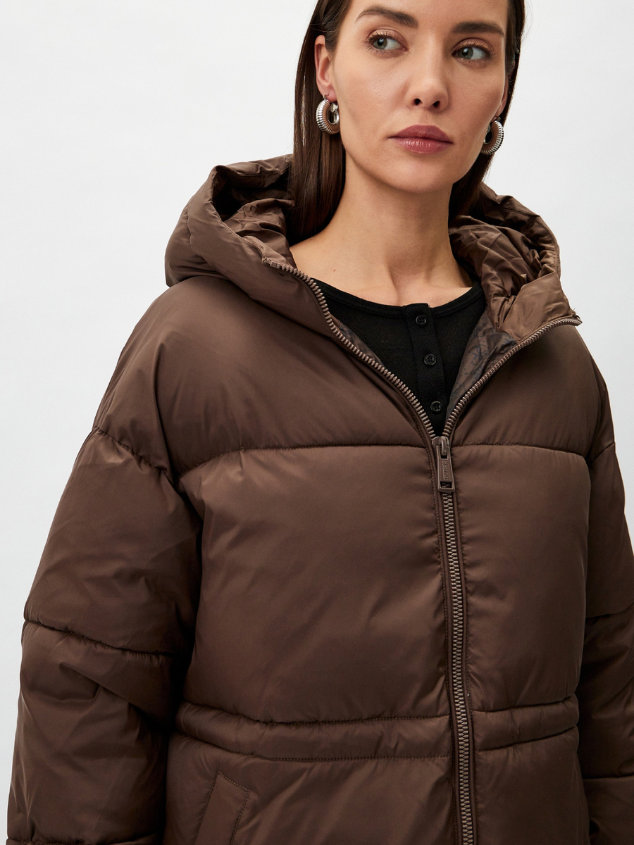 detail Guess dámská hnědá bunda