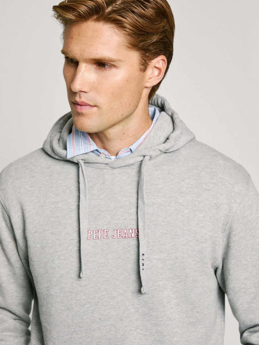 detail Pepe Jeans pánská šedá mikina