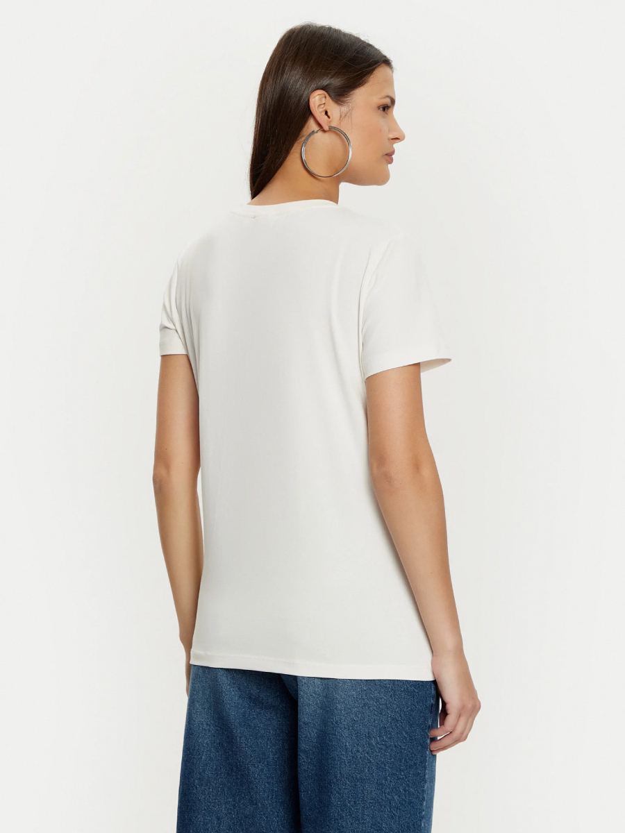 detail Guess dámské krémové tričko