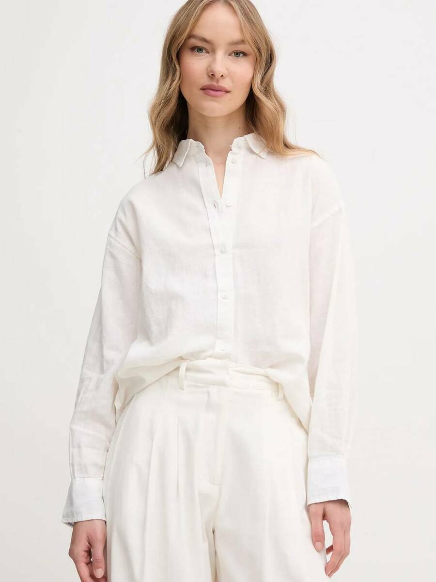 detail Pepe Jeans dámská bílá košile Chipper