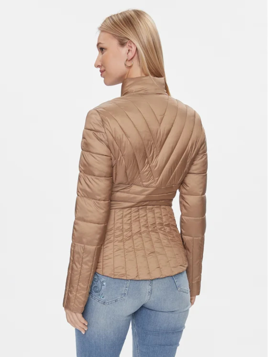 detail Guess dámská bunda