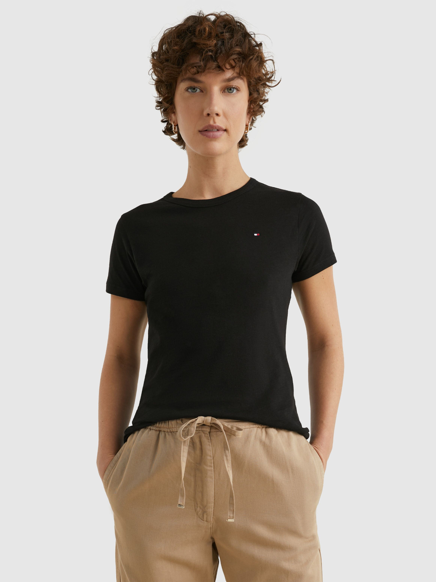 detail Tommy Hilfiger dámské černé tričko