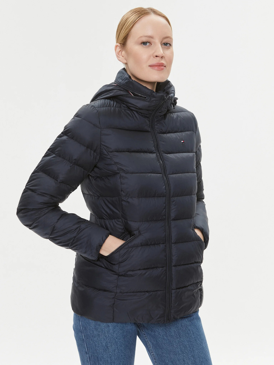 detail Tommy Hilfiger dámská tmavě modrá prošívaná bunda