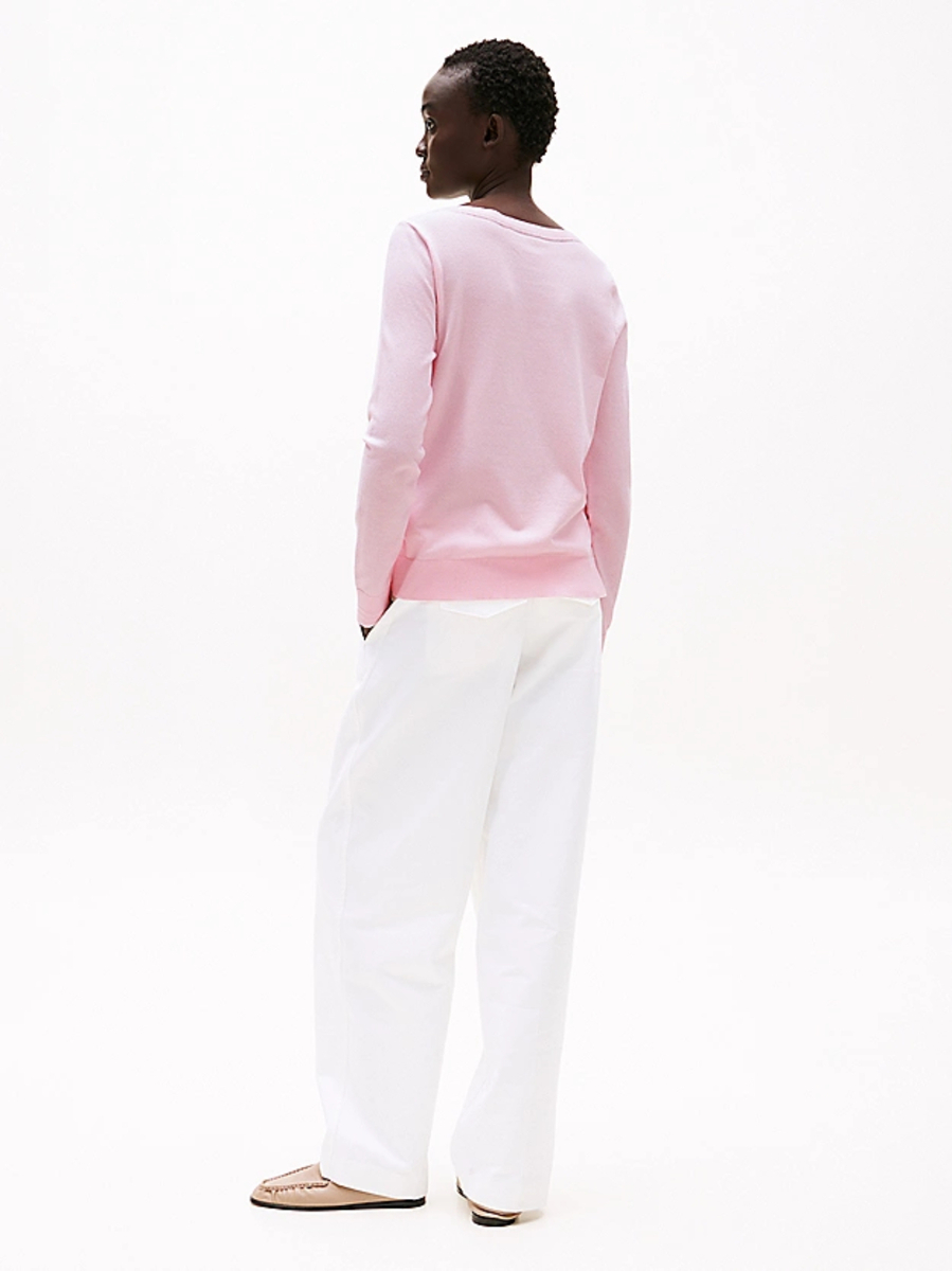 detail Tommy Hilfiger dámský růžový svetr