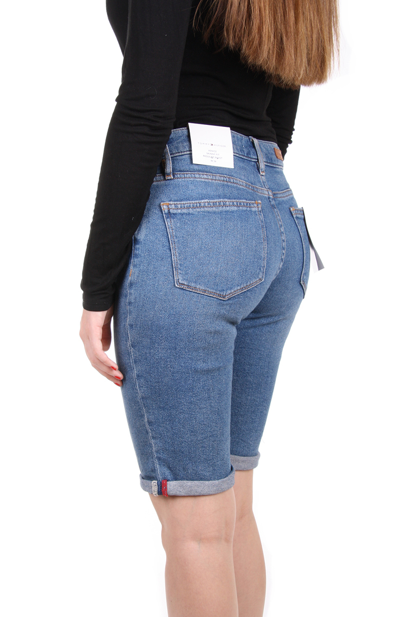detail Tommy Hilfiger dámské džínové šortky Venice
