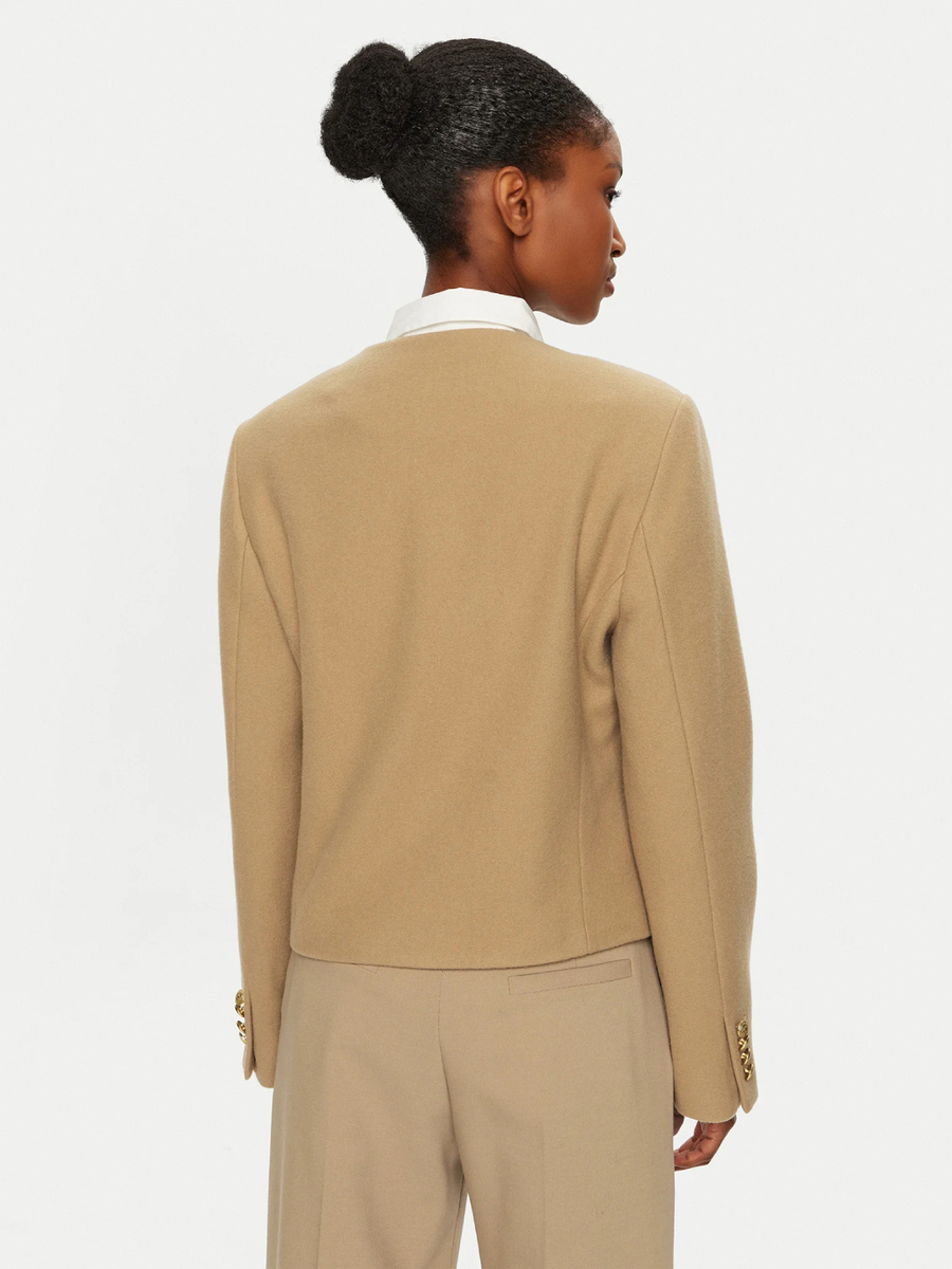 detail Tommy Hilfiger dámský béžový přechodný kabátek