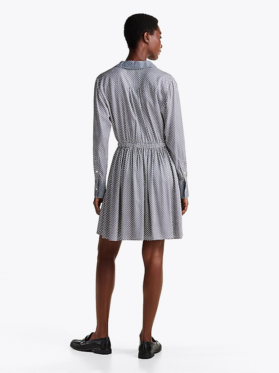 detail Tommy Hilfiger dámské vzorované šaty