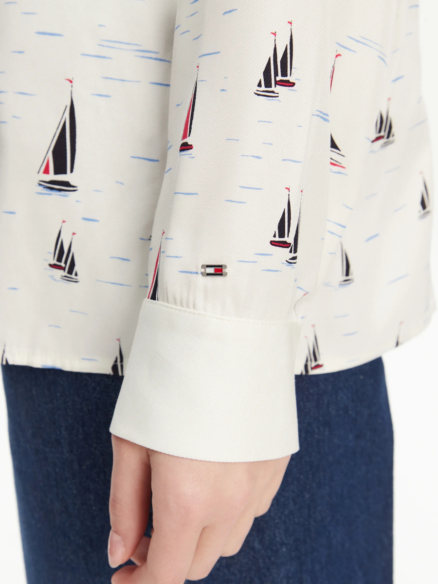 detail Tommy Hilfiger dámská halenka