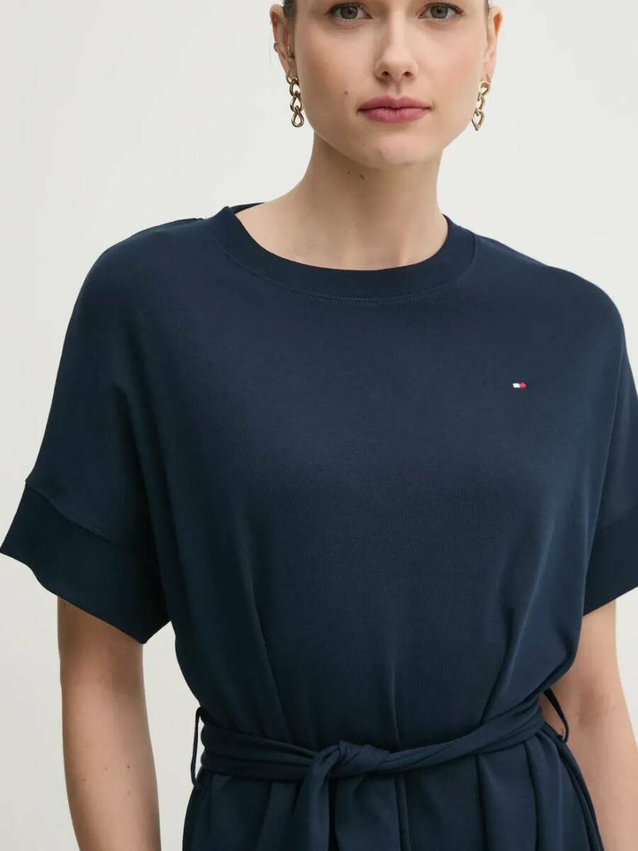 detail Tommy Hilfiger dámské tmavě modré šaty