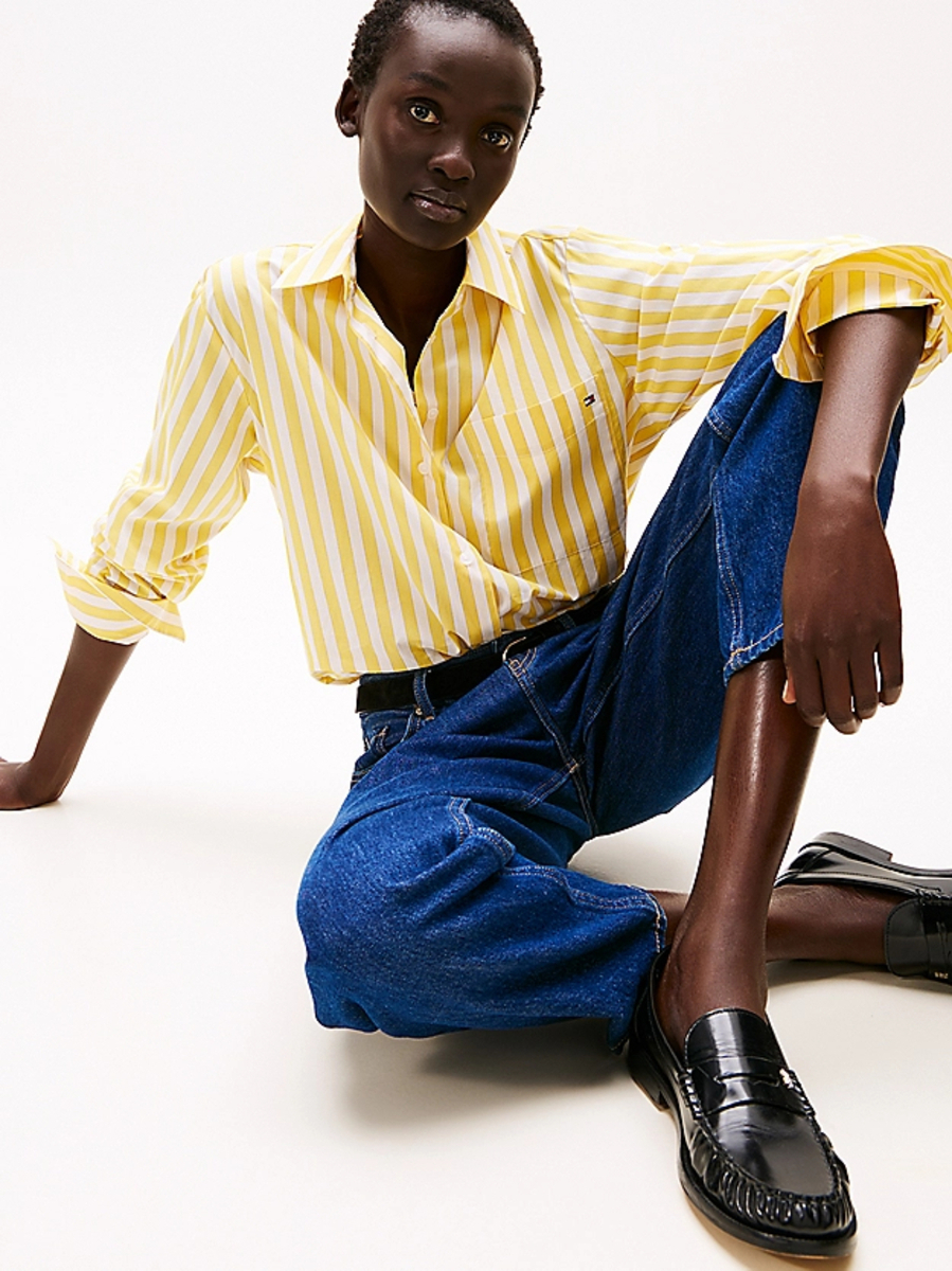 detail Tommy Hilfiger dámská pruhovaná košile