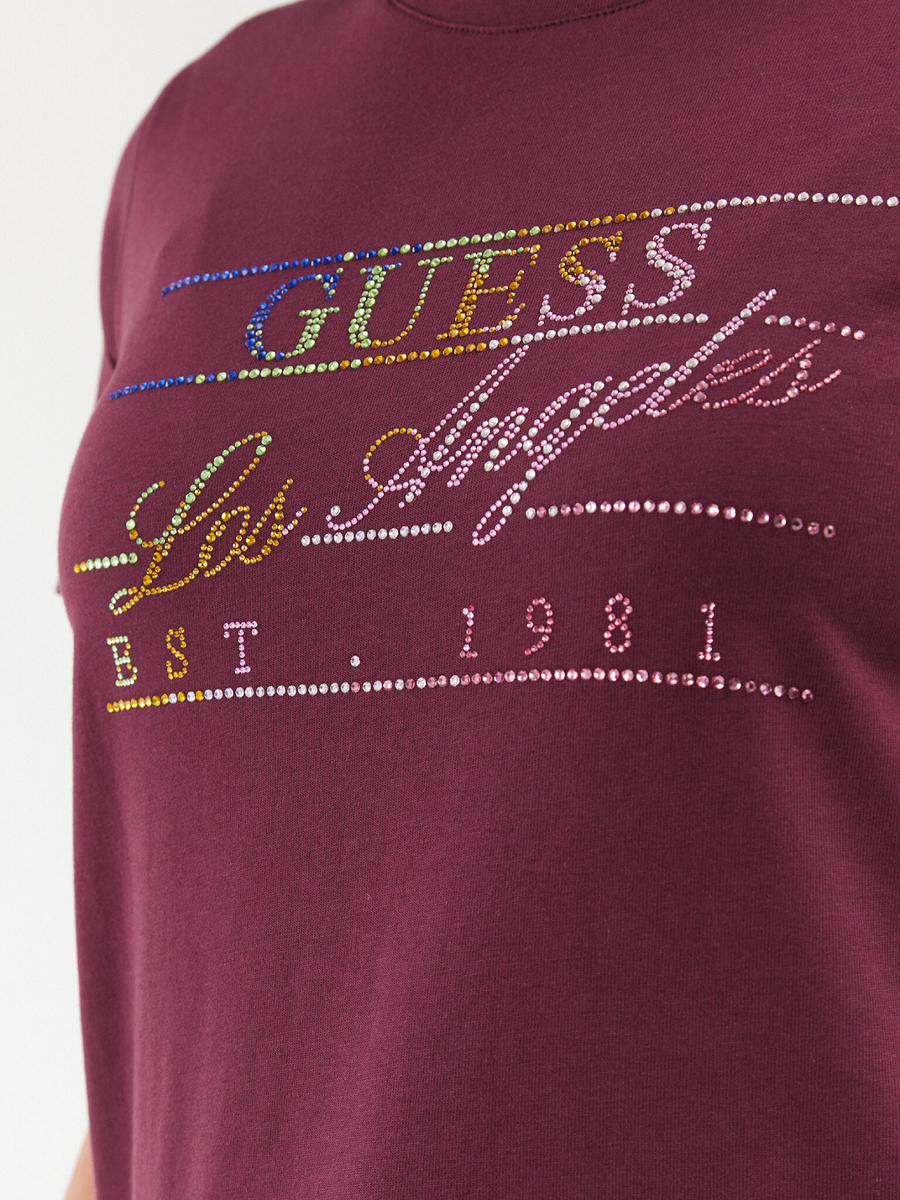 detail Guess dámské vínové tričko