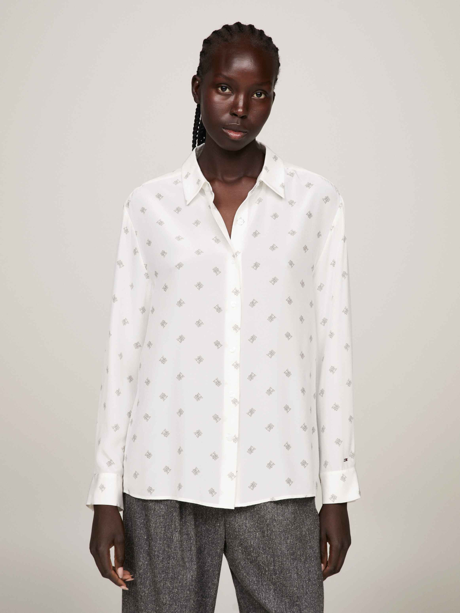 detail Tommy Hilfiger dámská bílá košile