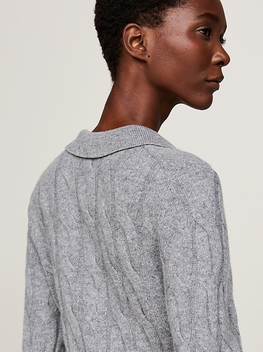 detail Tommy Hilfiger dámské vlněné šaty