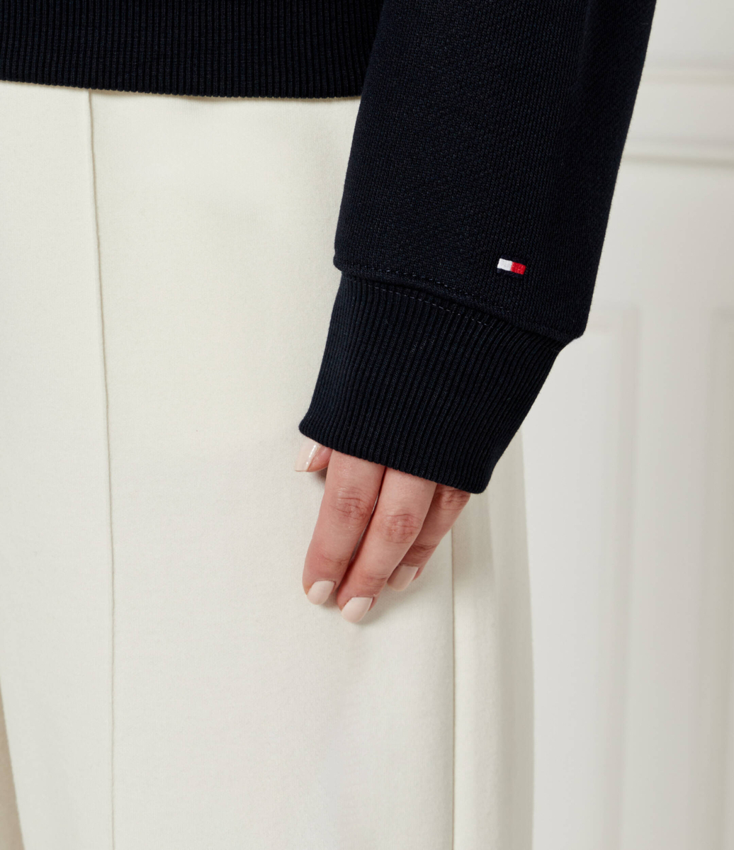 detail Tommy Hilfiger dámská tmavě modrá mikina