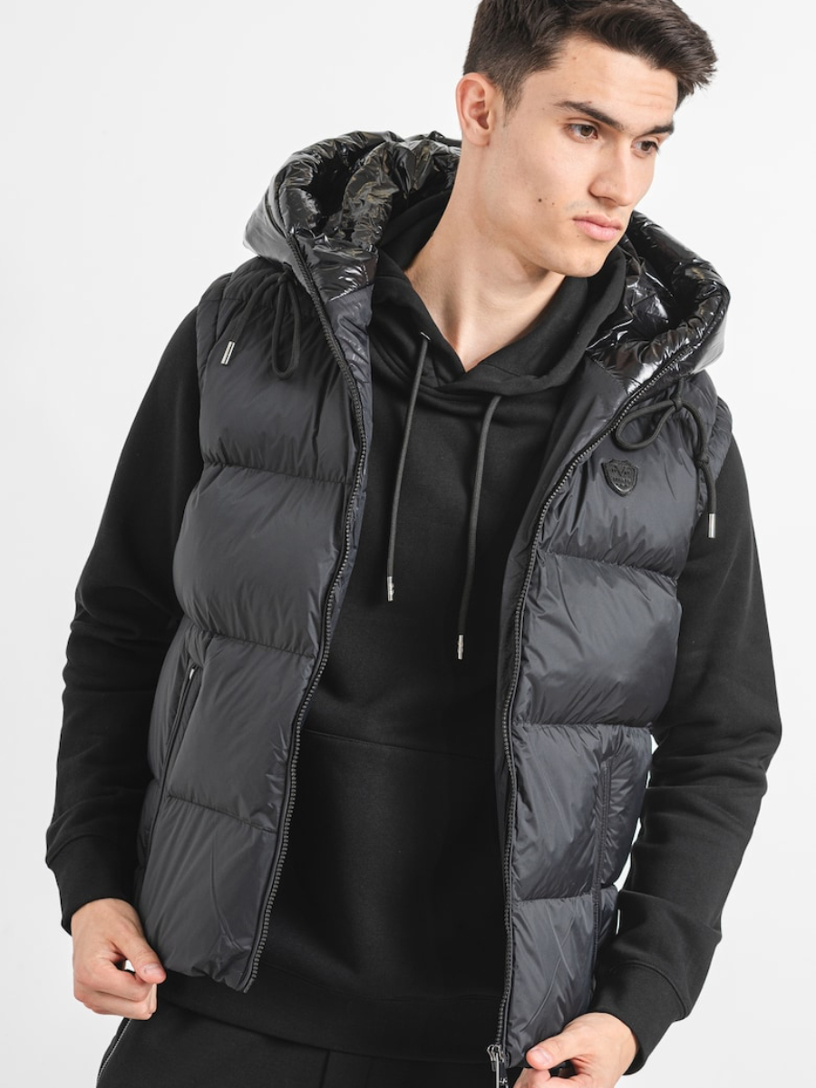 detail 19V69 Pánská černá vesta