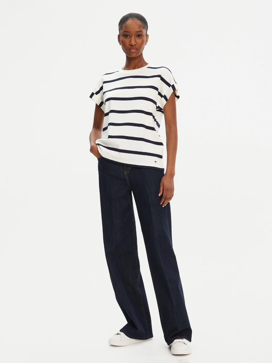 detail Tommy Hilfiger dámské pruhované tričko