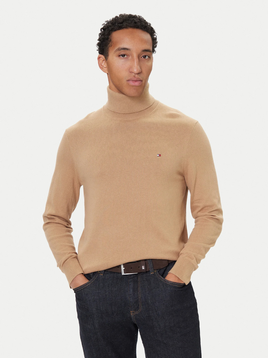 detail Tommy Hilfiger pánský béžový rolák
