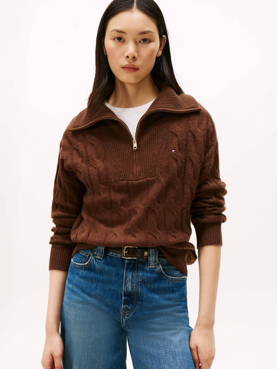detail Tommy Hilfiger dámský vlněný svetr