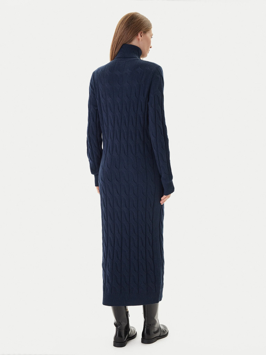 detail Tommy Hilfiger tmavě modré svetrové šaty