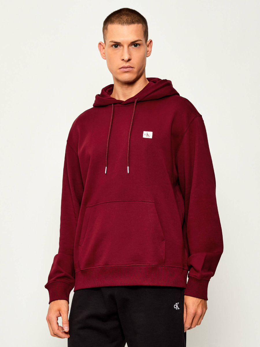 detail Calvin Klein pánská vínová mikina
