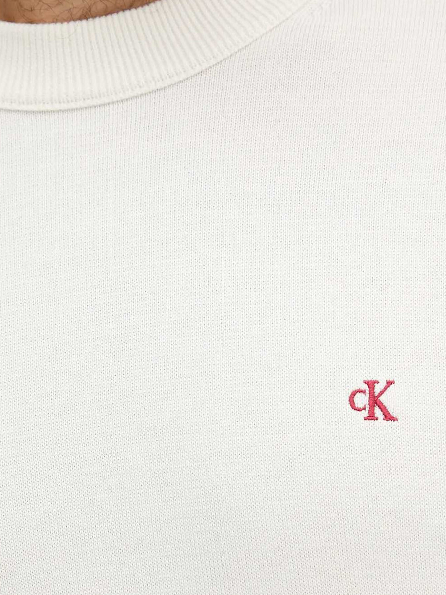 detail Calvin Klein pánský krémový svetr