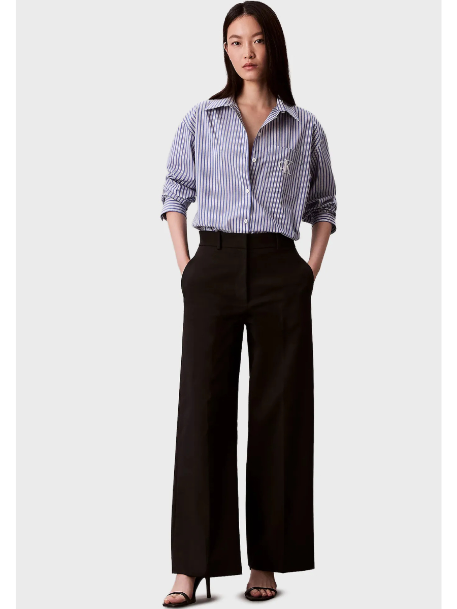 detail Calvin Klein dámská pruhovaná košile