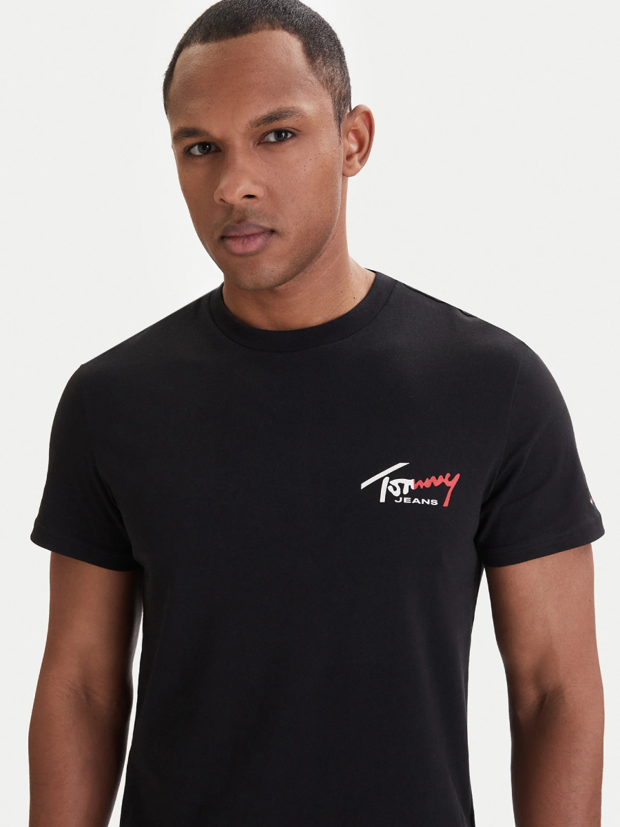 detail Tommy Jeans pánské černé tričko