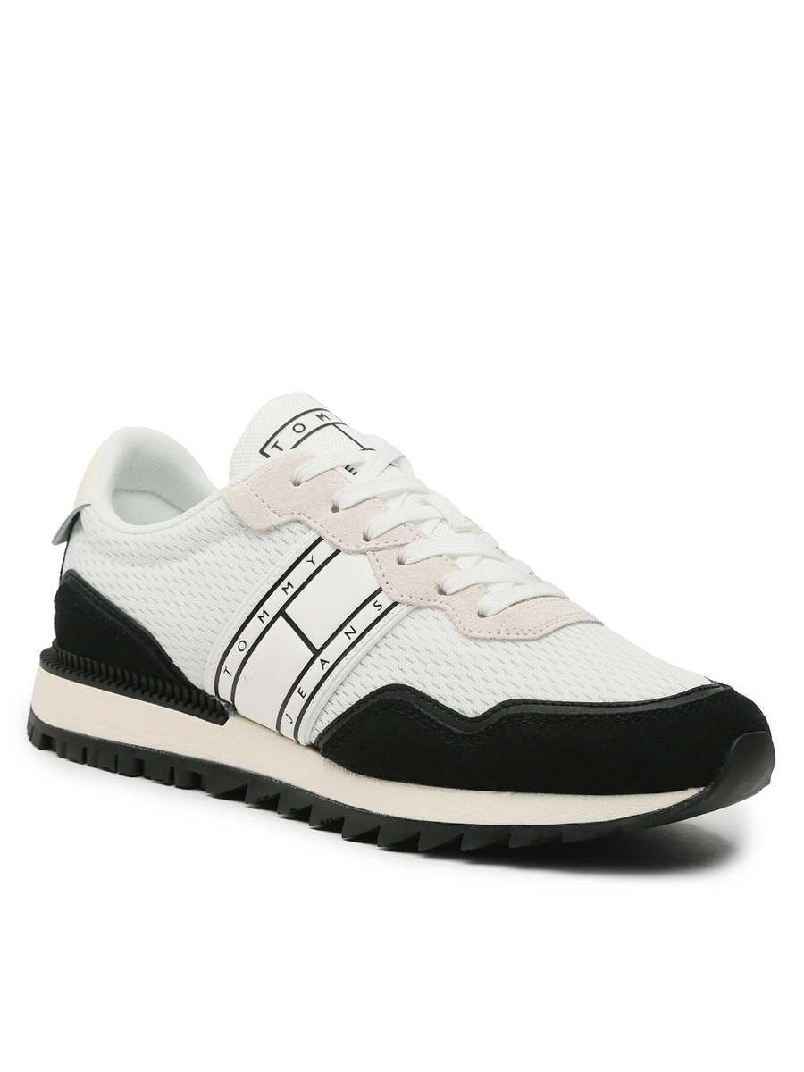 detail Tommy Jeans pánské krémovo černé tenisky