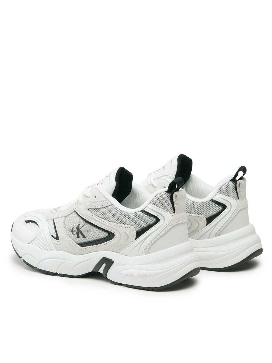 detail Calvin Klein dámské bílé tenisky Retro