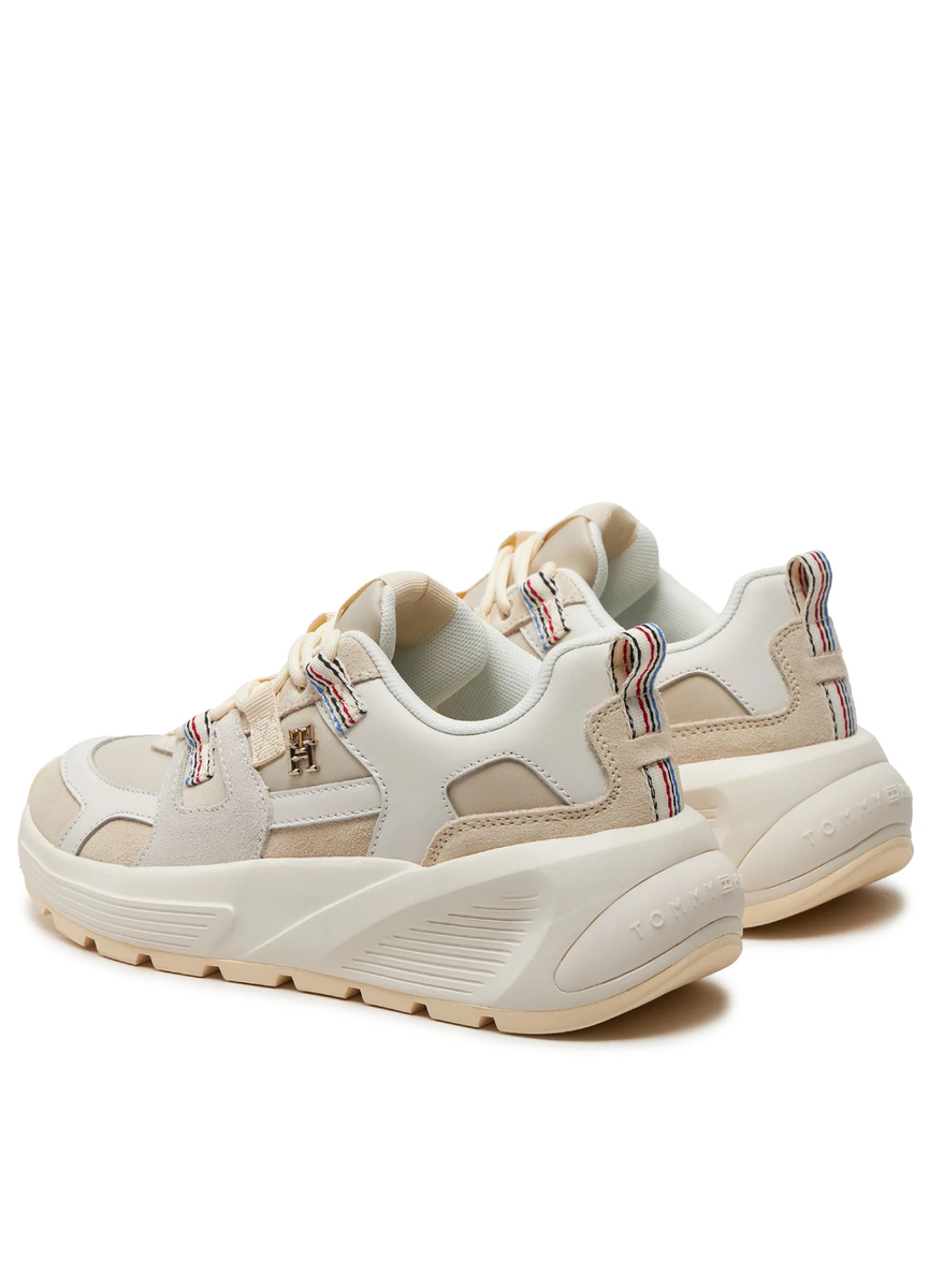 detail Tommy Hilfiger dámské béžové tenisky