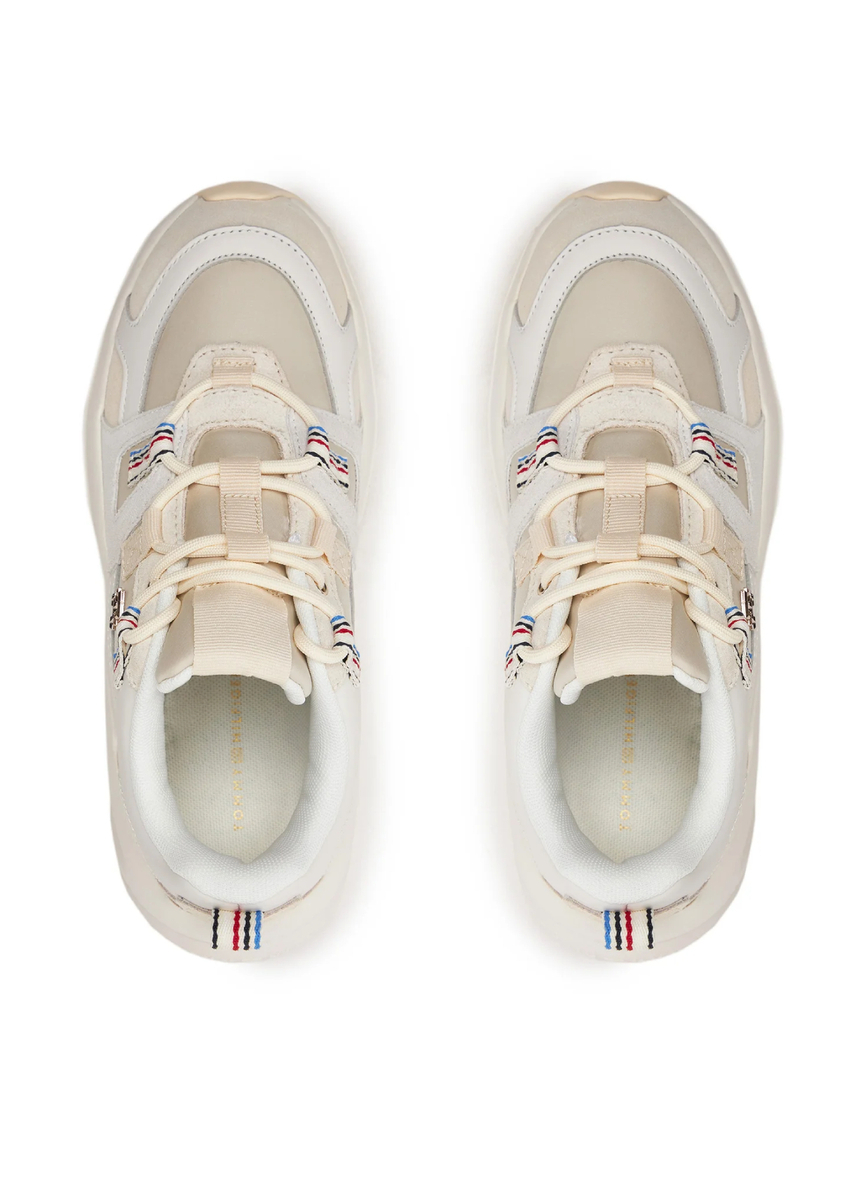 detail Tommy Hilfiger dámské béžové tenisky