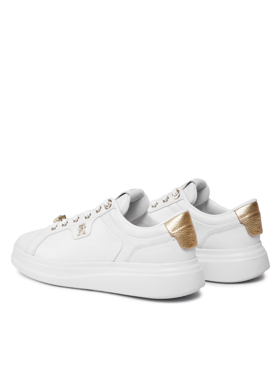 detail Tommy Hilfiger dámské bílé tenisky