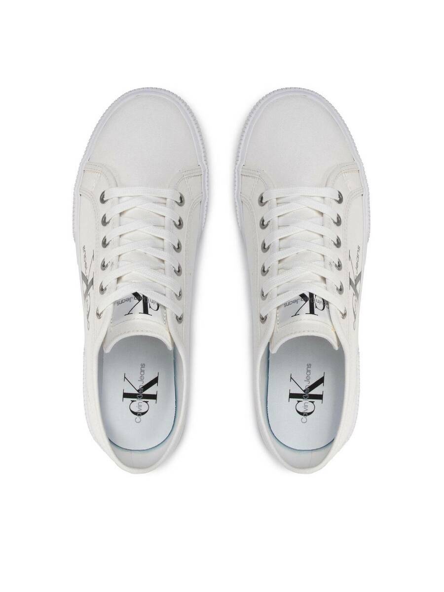 detail Calvin Klein pánské bílé tenisky