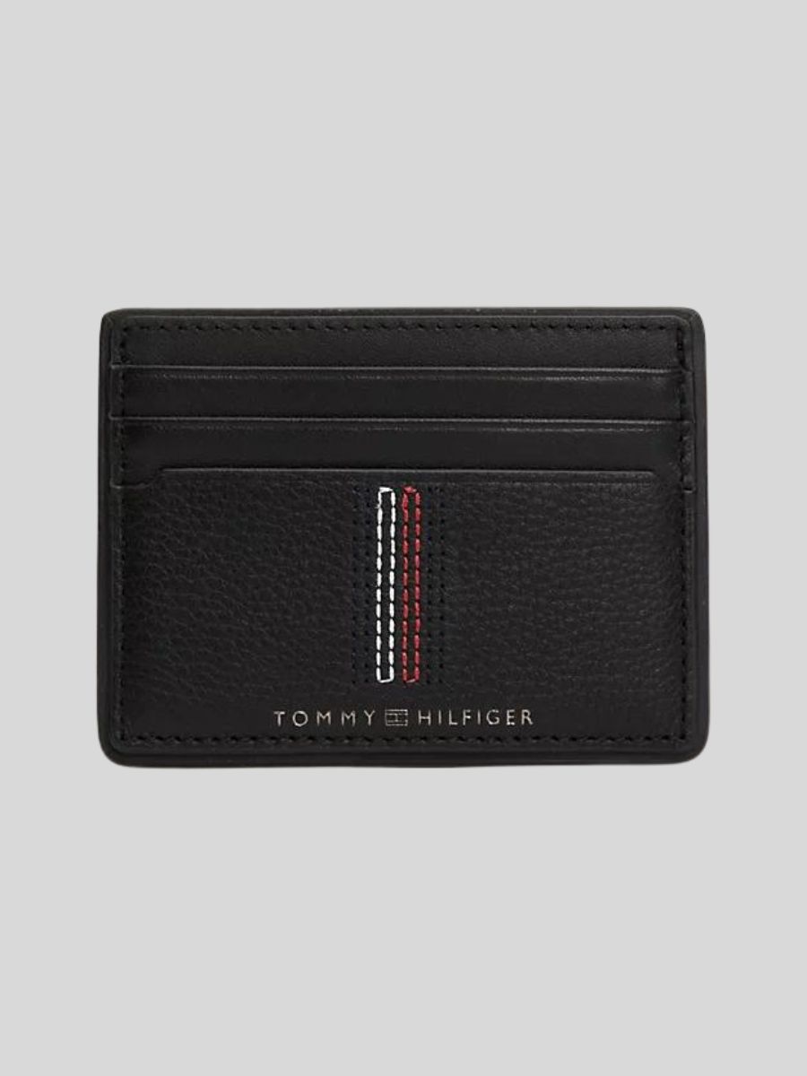 detail Tommy Hilfiger pánská černá peněženka